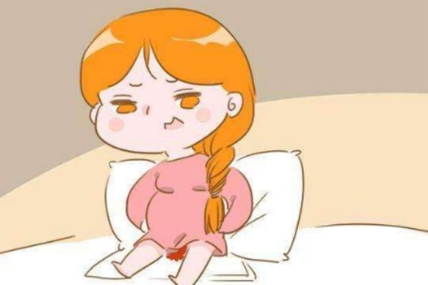 懷孕晚期肚子發(fā)硬是怎么回事 孕晚期便出血怎么辦 懷孕晚期肚子發(fā)硬是怎么回事 孕晚期便出血怎么辦