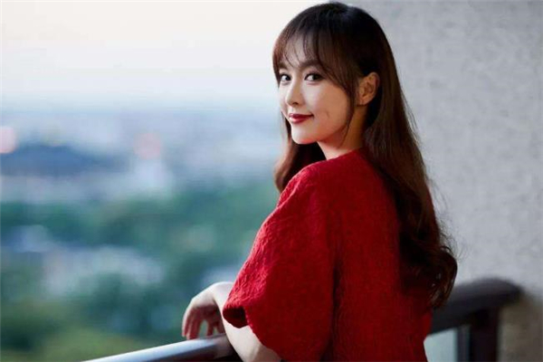 法式劉海留到什么長(zhǎng)度 法式劉海剪多長(zhǎng)好看 法式劉海留到什么長(zhǎng)度 法式劉海剪多長(zhǎng)好看