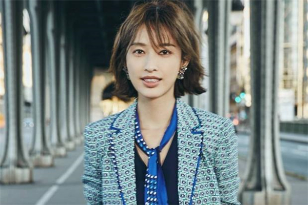 法式劉海需要燙嗎 法式劉海適合長(zhǎng)臉嗎 法式劉海需要燙嗎 法式劉海適合長(zhǎng)臉嗎