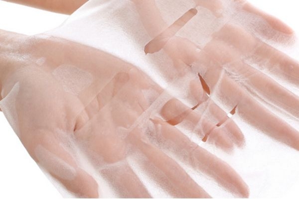 臉部缺水可以天天敷面膜嗎 臉干補水最好土方法 臉部缺水可以天天敷面膜嗎 臉干補水最好土方法