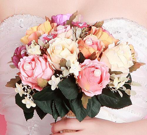 新娘捧花幾朵適合 新娘捧花用什么花好 新娘捧花幾朵適合 新娘捧花用什么花好