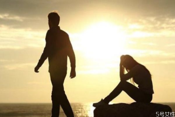 婚姻中常見的冷暴力 冷暴力造成的原因 婚姻中常見的冷暴力 冷暴力造成的原因