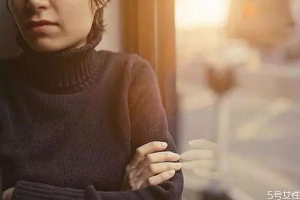 婚姻中常見的冷暴力 冷暴力造成的原因 婚姻中常見的冷暴力 冷暴力造成的原因