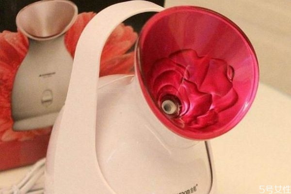 蒸臉后怎么收縮毛孔 蒸臉器加醋可以嗎 蒸臉后怎么收縮毛孔 蒸臉器加醋可以嗎