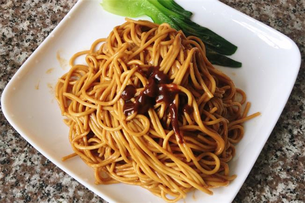 熱干面吃了會上火嗎 熱干面可以天天吃嗎 熱干面吃了會上火嗎 熱干面可以天天吃嗎