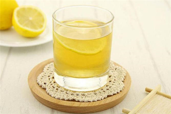 檸檬綠茶的做法 檸檬綠茶能減肥嗎 檸檬綠茶的做法 檸檬綠茶能減肥嗎