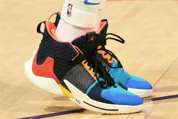 威少3鞋墊是粘在一起的嗎 威少3鞋墊可以拿出來嗎 威少3鞋墊是粘在一起的嗎 威少3鞋墊可以拿出來嗎