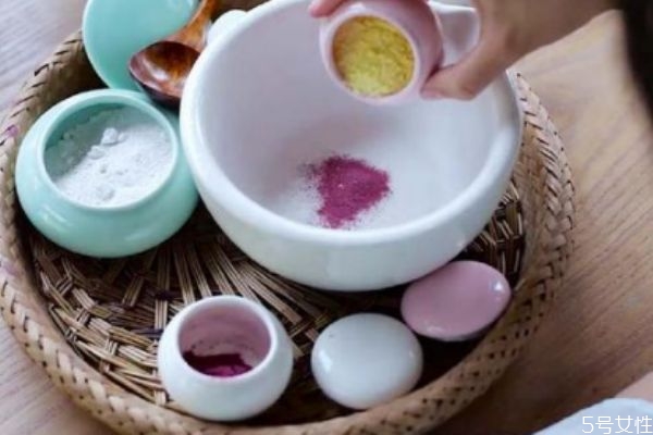 如何自制胭脂膏 自制胭脂膏的好處 如何自制胭脂膏 自制胭脂膏的好處