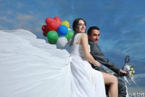 婚姻的幸福和什么有關 決定婚姻幸福的因素有什么