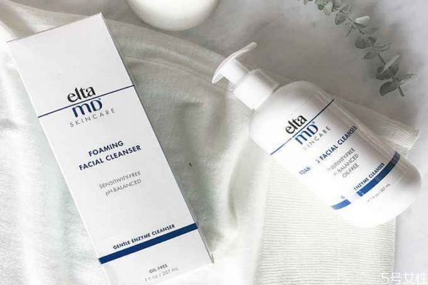 不卸妝直接用洗面奶可以嗎 卸妝直接用洗面奶可以嗎 不卸妝直接用洗面奶可以嗎 卸妝直接用洗面奶可以嗎