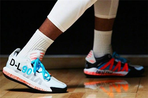 阿迪達斯利拉德6實戰(zhàn)測評 利拉德6值得入手嗎 阿迪達斯利拉德6實戰(zhàn)測評 利拉德6值得入手嗎