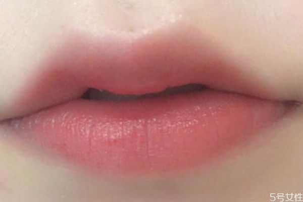 什么是琥珀愛心口紅 琥珀愛心口紅怎么用 什么是琥珀愛心口紅 琥珀愛心口紅怎么用