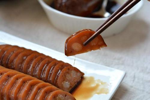 做紅糖糯米藕的糯米要泡多久 紅糖糯米藕怎么做好吃 做紅糖糯米藕的糯米要泡多久 紅糖糯米藕怎么做好吃