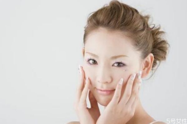 什么是化妝品皮炎 化妝品皮炎的癥狀 什么是化妝品皮炎 化妝品皮炎的癥狀