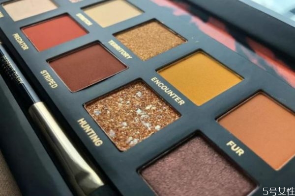 完美日記探險家眼影盤哪個好看 完美日記探險家眼影價格 完美日記探險家眼影盤哪個好看 完美日記探險家眼影價格