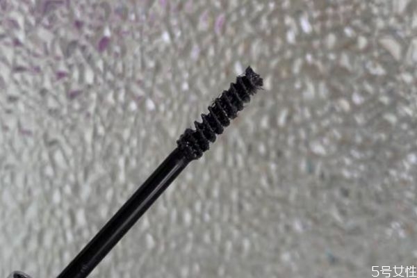 完美日記睫毛打底可以單獨(dú)使用嗎 完美日記睫毛打底怎么用 完美日記睫毛打底可以單獨(dú)使用嗎 完美日記睫毛打底怎么用