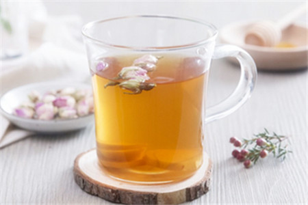 飯后多久喝蜂蜜水好 蜂蜜水飯前喝還是飯后喝 飯后多久喝蜂蜜水好 蜂蜜水飯前喝還是飯后喝