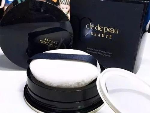 cpb光紗蜜粉適合哪種膚質(zhì) cpb光紗蜜粉和紀(jì)梵希四宮格哪個(gè)好用 cpb光紗蜜粉適合哪種膚質(zhì) cpb光紗蜜粉和紀(jì)梵希四宮格哪個(gè)好用