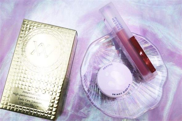 hedone唇釉安全嗎 hedone摩登時(shí)代唇釉是國貨嗎 hedone唇釉安全嗎 hedone摩登時(shí)代唇釉是國貨嗎