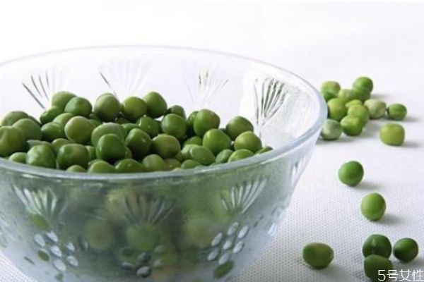 炒青豆用焯水嗎 青豆焯水幾分鐘 炒青豆用焯水嗎 青豆焯水幾分鐘