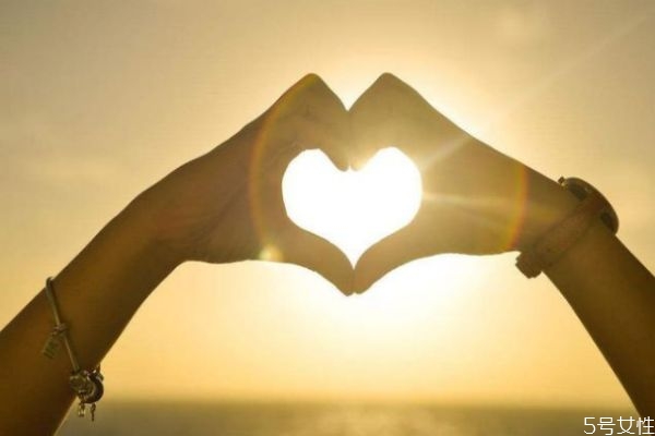 女生喜歡男生什么 女生最想聽男生說(shuō)的話