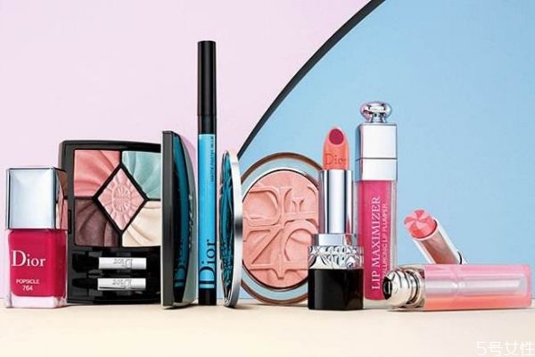 迪奧化妝品生產(chǎn)日期怎么看 迪奧化妝品保質(zhì)期怎么看 迪奧化妝品生產(chǎn)日期怎么看 迪奧化妝品保質(zhì)期怎么看