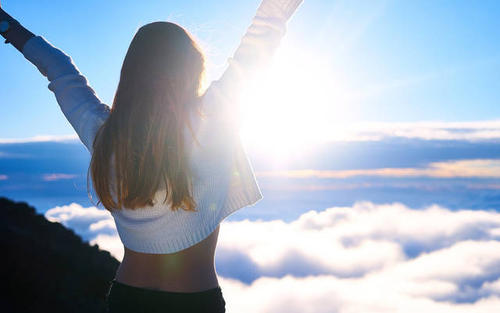 獨立的女生是什么樣 女生應(yīng)該哪些方面獨立 獨立的女生是什么樣 女生應(yīng)該哪些方面獨立