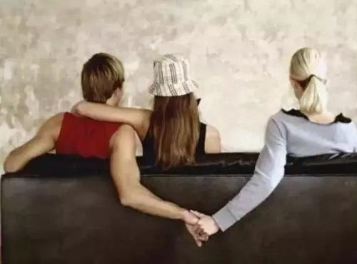 男朋友為什么會(huì)喜歡閨蜜 如何避免男朋友喜歡閨蜜 男朋友為什么會(huì)喜歡閨蜜 如何避免男朋友喜歡閨蜜