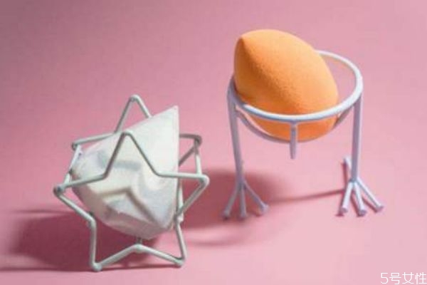 美妝蛋裂開還能用嗎 美妝蛋裂開怎么修復(fù) 美妝蛋裂開還能用嗎 美妝蛋裂開怎么修復(fù)