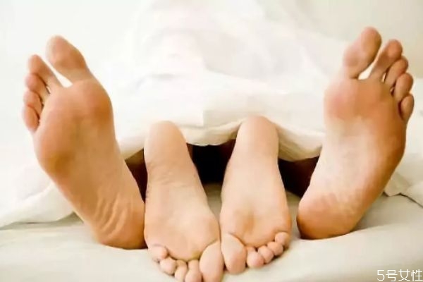 一夜情對(duì)象可以長(zhǎng)久發(fā)展嗎 一夜情后還會(huì)有聯(lián)系嗎 一夜情對(duì)象可以長(zhǎng)久發(fā)展嗎 一夜情后還會(huì)有聯(lián)系嗎