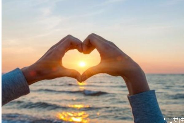 女生把你當(dāng)備胎的表現(xiàn) 如何分辨女生是不是把你當(dāng)備胎 女生把你當(dāng)備胎的表現(xiàn) 如何分辨女生是不是把你當(dāng)備胎