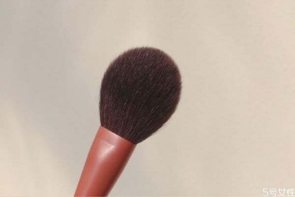 化妝刷多久洗一次 洗化妝刷浸泡多久再洗 化妝刷多久洗一次 洗化妝刷浸泡多久再洗