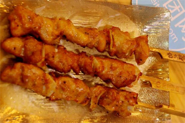 骨肉相連是熟的嗎 骨肉相連是炸的好吃還是烤的好吃 骨肉相連是熟的嗎 骨肉相連是炸的好吃還是烤的好吃