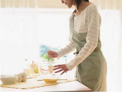 做全職太太如何充實(shí)自己 做全職太太要注意什么 做全職太太如何充實(shí)自己 做全職太太要注意什么