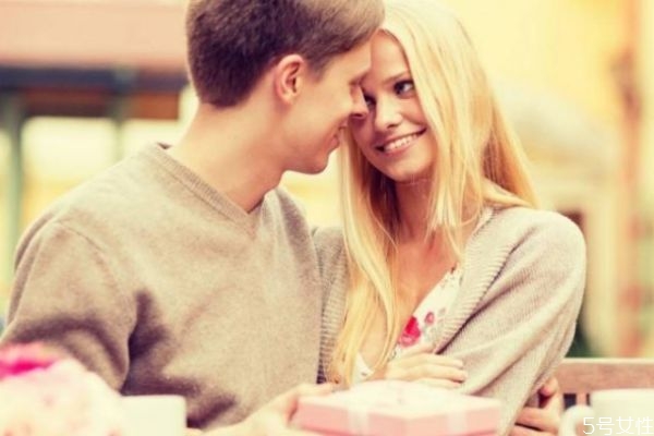 老公生氣摔東西怎么辦 怎么對(duì)付摔東西的老公 老公生氣摔東西怎么辦 怎么對(duì)付摔東西的老公