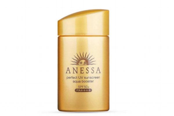 脖子上的防曬霜怎么卸 脖子上的防曬霜要洗嗎 脖子上的防曬霜怎么卸 脖子上的防曬霜要洗嗎