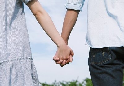 為什么男生喜歡看腿 第一眼看腿的男生是什么樣的 為什么男生喜歡看腿 第一眼看腿的男生是什么樣的