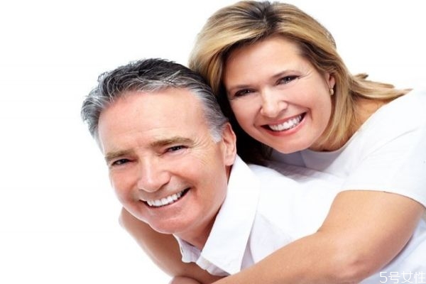 什么女人最吸引男人 如何吸引老公的注意 什么女人最吸引男人 如何吸引老公的注意