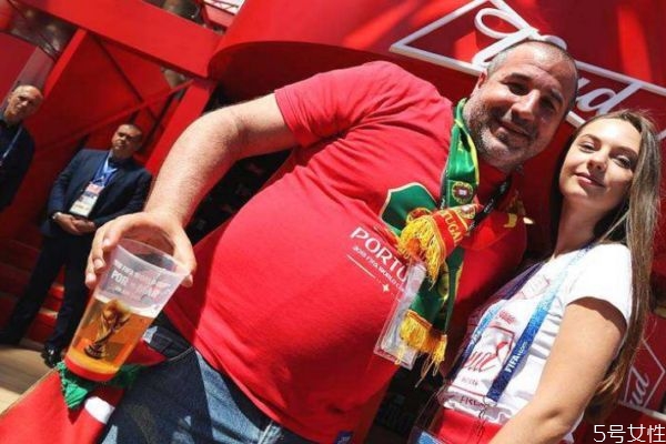 啤酒肚里面裝的是什么 啤酒肚對身體有什么影響 啤酒肚里面裝的是什么 啤酒肚對身體有什么影響