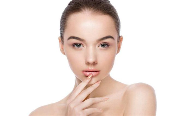 激光脫唇毛疼嗎 激光脫唇毛和冰點脫唇毛哪個疼 激光脫唇毛疼嗎 激光脫唇毛和冰點脫唇毛哪個疼