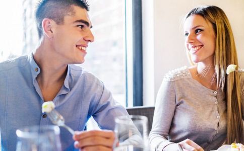 相親能促成長久的感情嗎 相親和自由戀愛的區(qū)別 相親能促成長久的感情嗎 相親和自由戀愛的區(qū)別