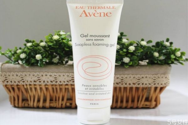 乳液是什么 乳液的作用 乳液是什么 乳液的作用