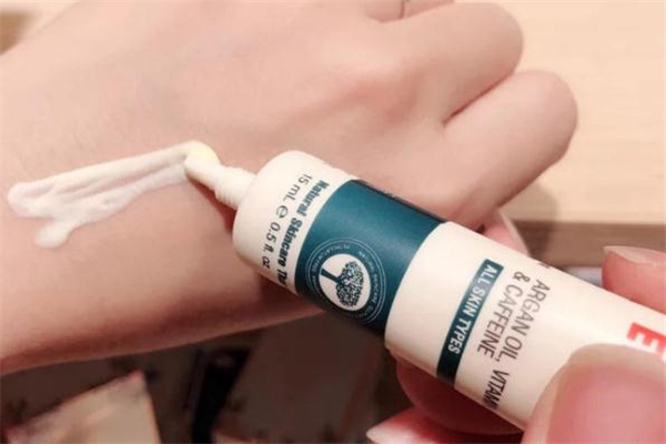 swisse摩洛哥堅果眼霜適合年齡 swisse眼霜孕婦能用嗎 swisse摩洛哥堅果眼霜適合年齡 swisse眼霜孕婦能用嗎