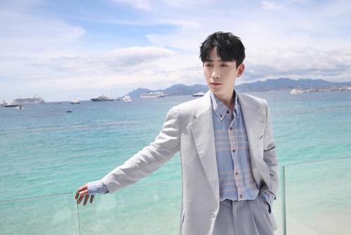 老男人比小鮮肉有什么優(yōu)勢 女人為什么會喜歡老男人 老男人比小鮮肉有什么優(yōu)勢 女人為什么會喜歡老男人