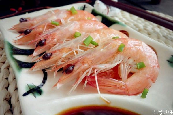 白灼蝦怎么做好吃 白灼蝦要煮幾分鐘 白灼蝦怎么做好吃 白灼蝦要煮幾分鐘