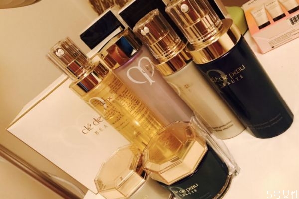 cpb免稅店和日本本土的區(qū)別 日本本土專柜版和國際版區(qū)別 cpb免稅店和日本本土的區(qū)別 日本本土專柜版和國際版區(qū)別