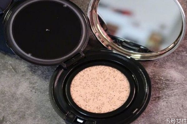 cpb氣墊怎么樣 cpb氣墊怎樣選色號(hào) cpb氣墊怎么樣 cpb氣墊怎樣選色號(hào)