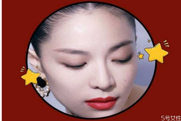 韓式水光妝的畫法 怎么化妝簡單好看 韓式水光妝的畫法 怎么化妝簡單好看