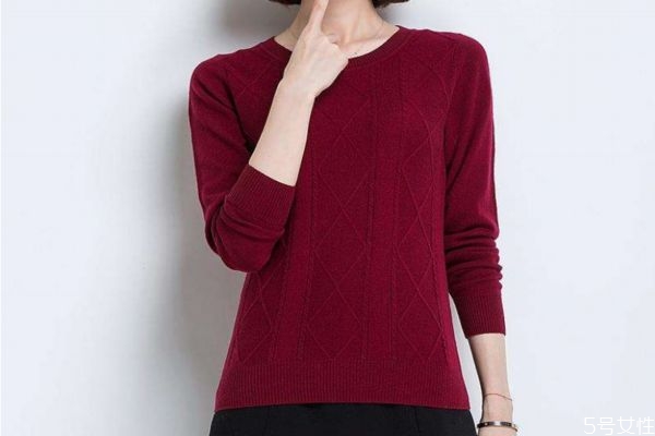 羊毛衫可以機洗嗎 清洗羊毛衫的注意事項 羊毛衫可以機洗嗎 清洗羊毛衫的注意事項