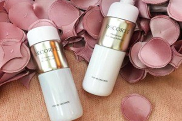 黛珂植物韻律水乳適合什么膚質(zhì) 黛珂植物韻律水乳質(zhì)地如何 黛珂植物韻律水乳適合什么膚質(zhì) 黛珂植物韻律水乳質(zhì)地如何